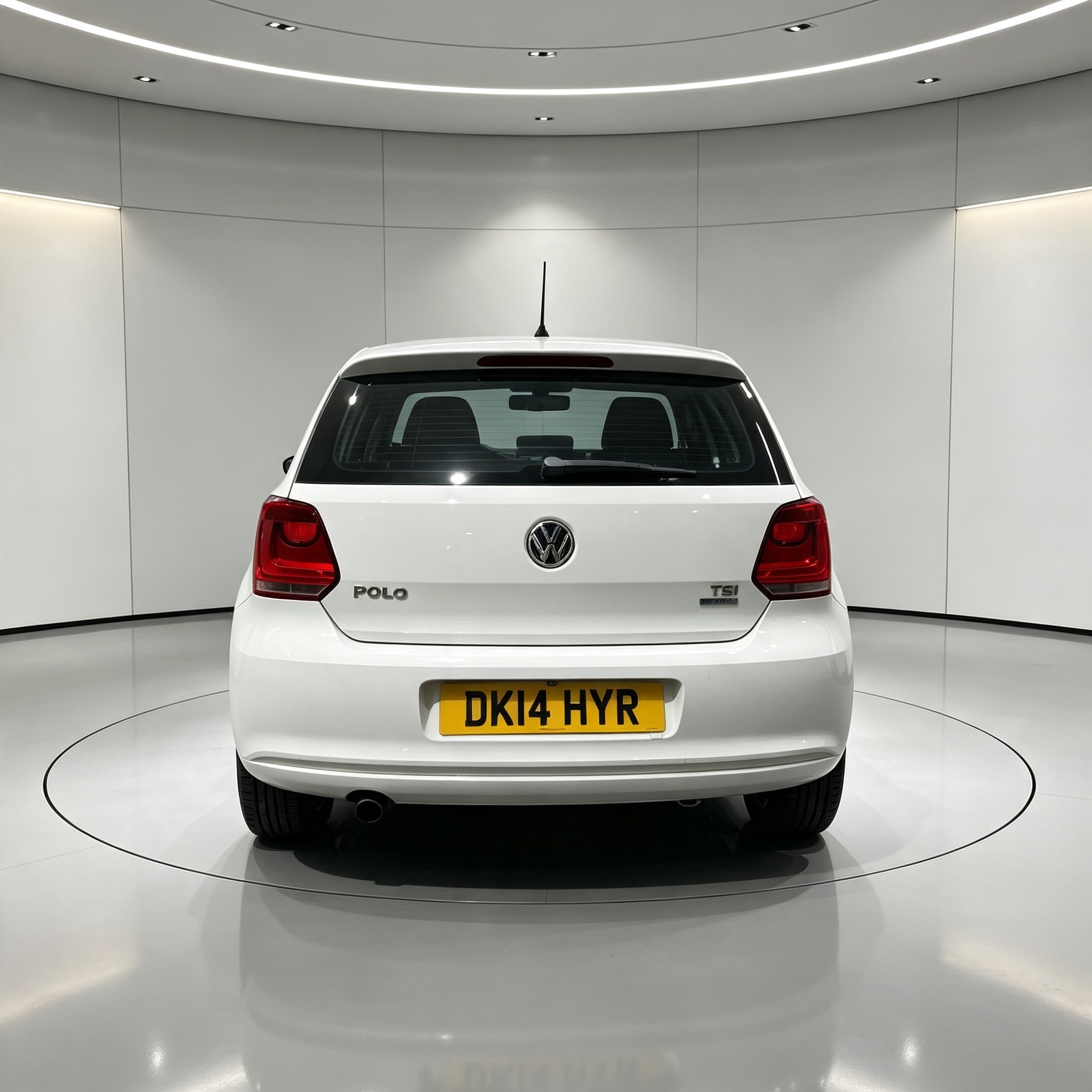 Volkswagen Polo photograph 3